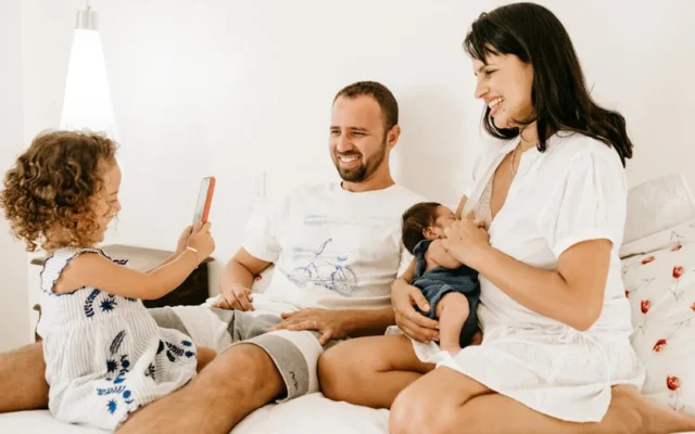 가족 소통 3배 늘리는 2026년 정부 지원 꿀팁 unsplash_DUrU_bZV8So